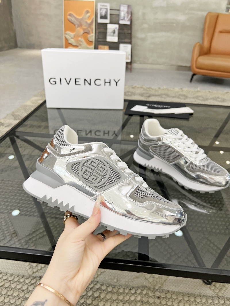 Givenchy Sneakers